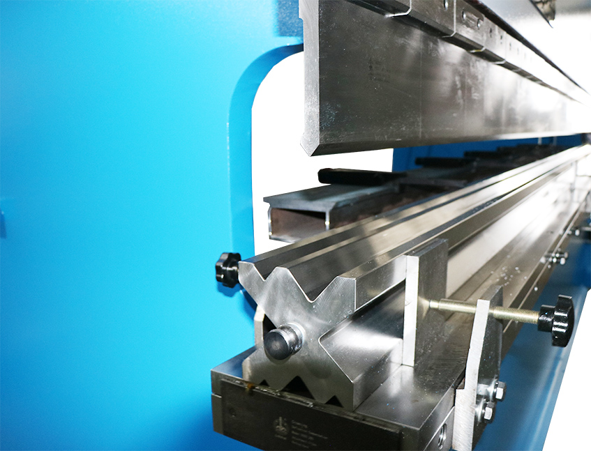 WE67Y-300T5000 Hydraulic Press Brake